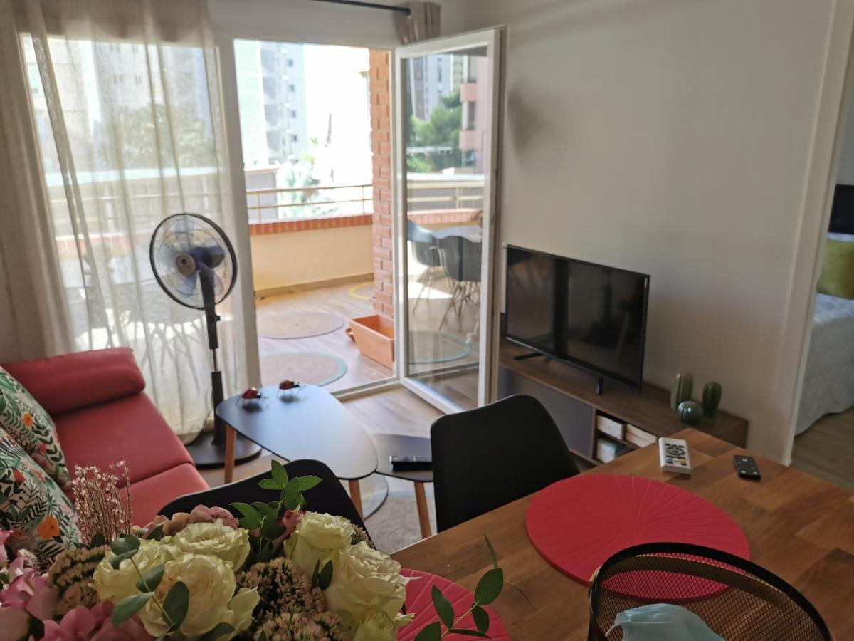 Apartamento Benidorm Esterno foto