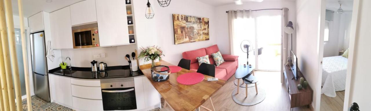 Apartamento Benidorm Esterno foto
